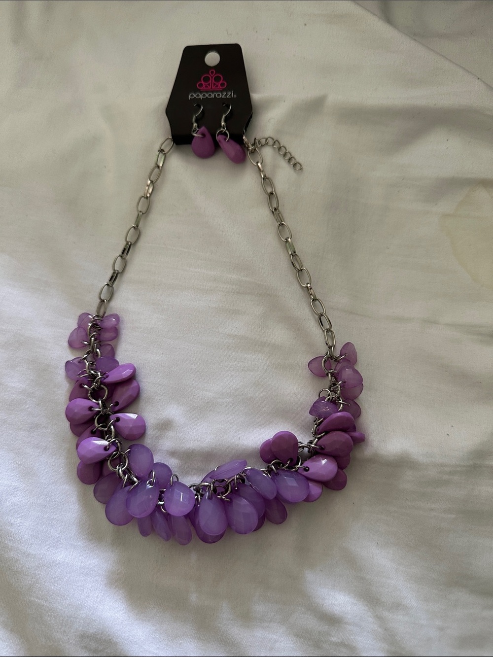 ☄️3 for $10 paparazzi Lavender Cluster Teardrop Necklace with Matching Earrings